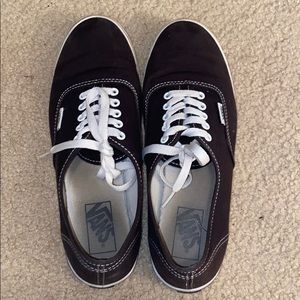 Women’s black Vans